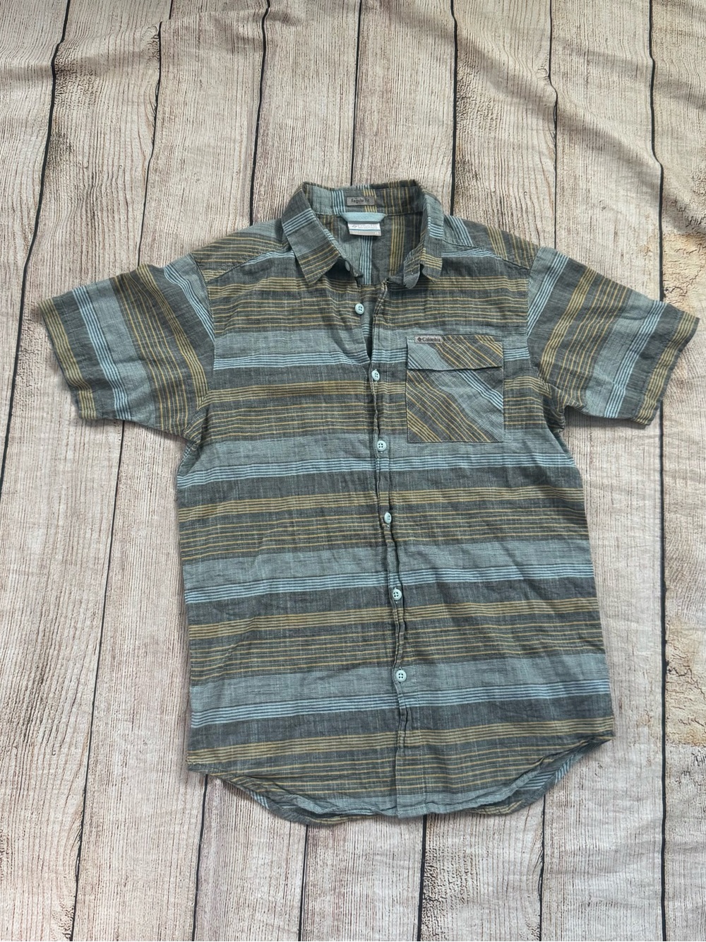Columbia Button Up Shirt Men’s XS Multicolor Stripe Regular Fit Short Sleeve